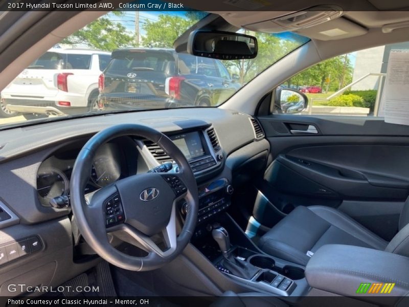 Coliseum Gray / Black 2017 Hyundai Tucson Limited AWD