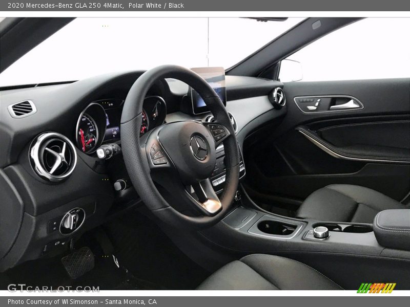 Polar White / Black 2020 Mercedes-Benz GLA 250 4Matic