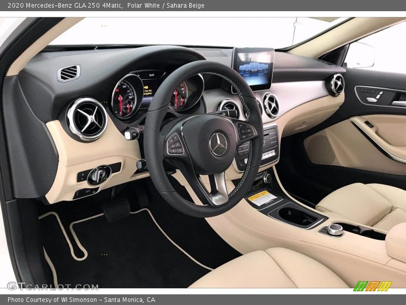 Polar White / Sahara Beige 2020 Mercedes-Benz GLA 250 4Matic
