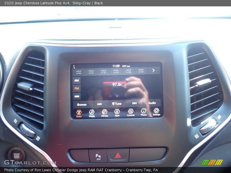 Sting-Gray / Black 2020 Jeep Cherokee Latitude Plus 4x4