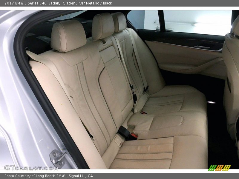 Glacier Silver Metallic / Black 2017 BMW 5 Series 540i Sedan