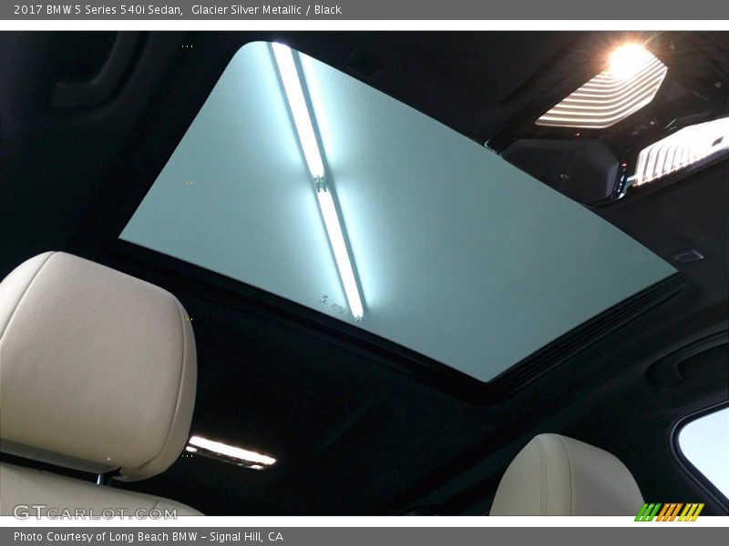 Glacier Silver Metallic / Black 2017 BMW 5 Series 540i Sedan