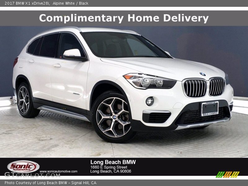 Alpine White / Black 2017 BMW X1 xDrive28i