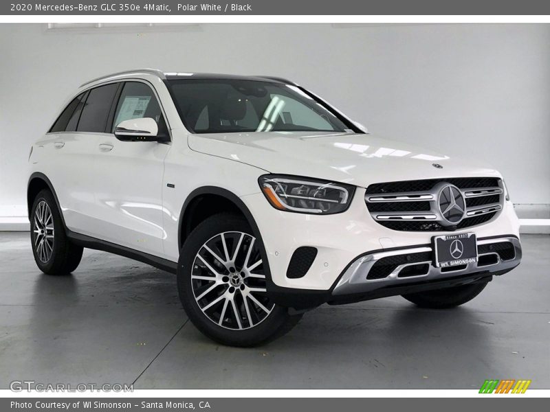 Front 3/4 View of 2020 GLC 350e 4Matic