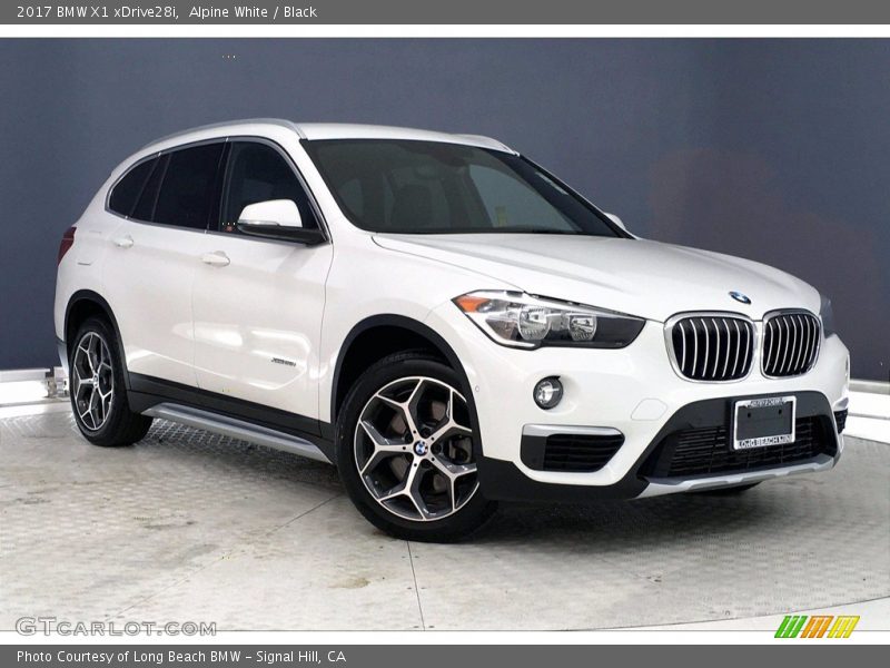 Alpine White / Black 2017 BMW X1 xDrive28i