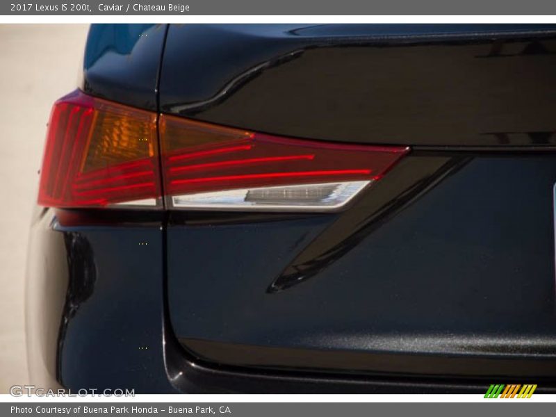 Caviar / Chateau Beige 2017 Lexus IS 200t