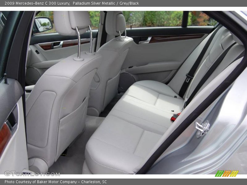 Palladium Silver Metallic / Grey/Black 2009 Mercedes-Benz C 300 Luxury