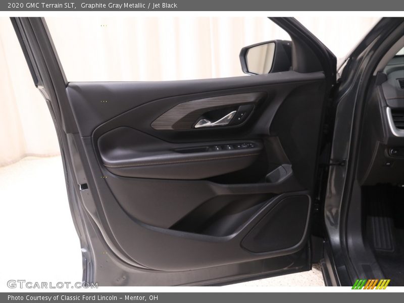 Graphite Gray Metallic / Jet Black 2020 GMC Terrain SLT