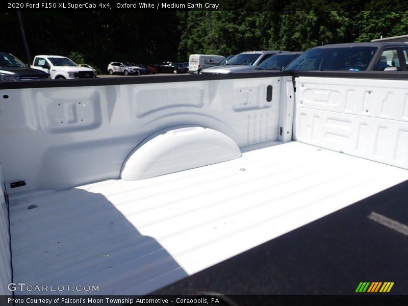 Oxford White / Medium Earth Gray 2020 Ford F150 XL SuperCab 4x4