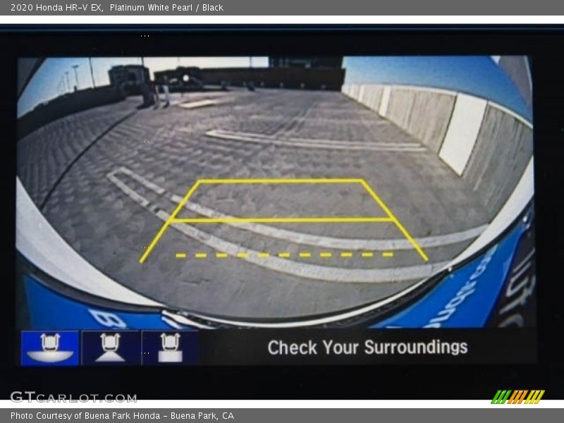 Platinum White Pearl / Black 2020 Honda HR-V EX