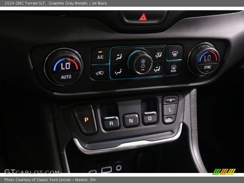 Graphite Gray Metallic / Jet Black 2020 GMC Terrain SLT