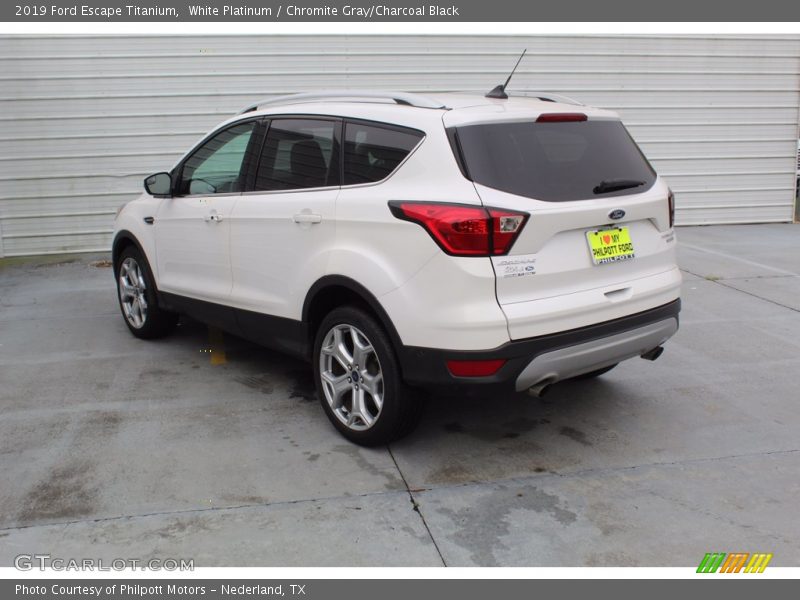 White Platinum / Chromite Gray/Charcoal Black 2019 Ford Escape Titanium