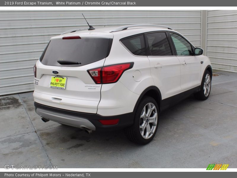 White Platinum / Chromite Gray/Charcoal Black 2019 Ford Escape Titanium