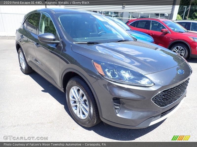 Magnetic Metallic / Ebony Black 2020 Ford Escape SE 4WD