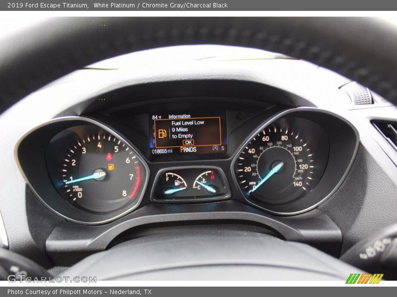 White Platinum / Chromite Gray/Charcoal Black 2019 Ford Escape Titanium