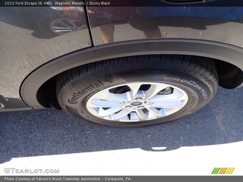 Magnetic Metallic / Ebony Black 2020 Ford Escape SE 4WD