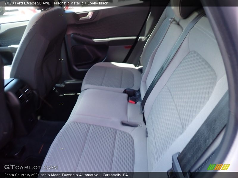 Magnetic Metallic / Ebony Black 2020 Ford Escape SE 4WD