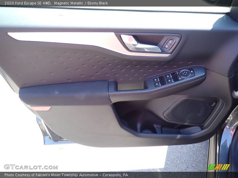 Magnetic Metallic / Ebony Black 2020 Ford Escape SE 4WD