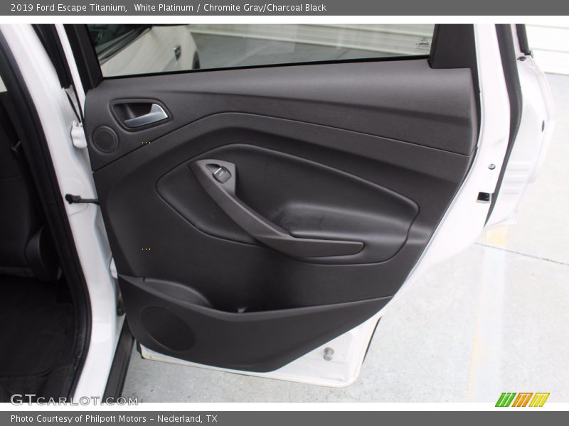 White Platinum / Chromite Gray/Charcoal Black 2019 Ford Escape Titanium