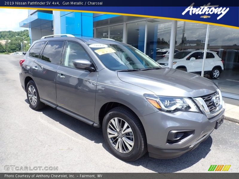 Gun Metallic / Charcoal 2019 Nissan Pathfinder SV 4x4