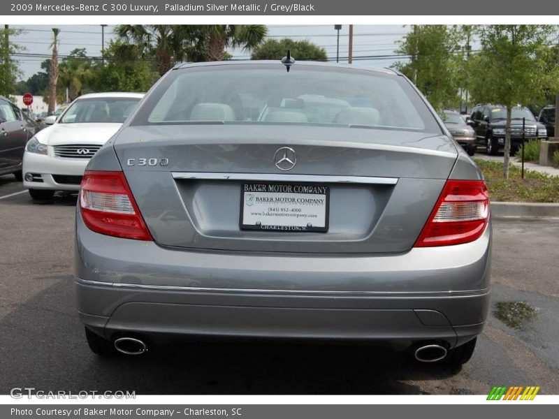 Palladium Silver Metallic / Grey/Black 2009 Mercedes-Benz C 300 Luxury