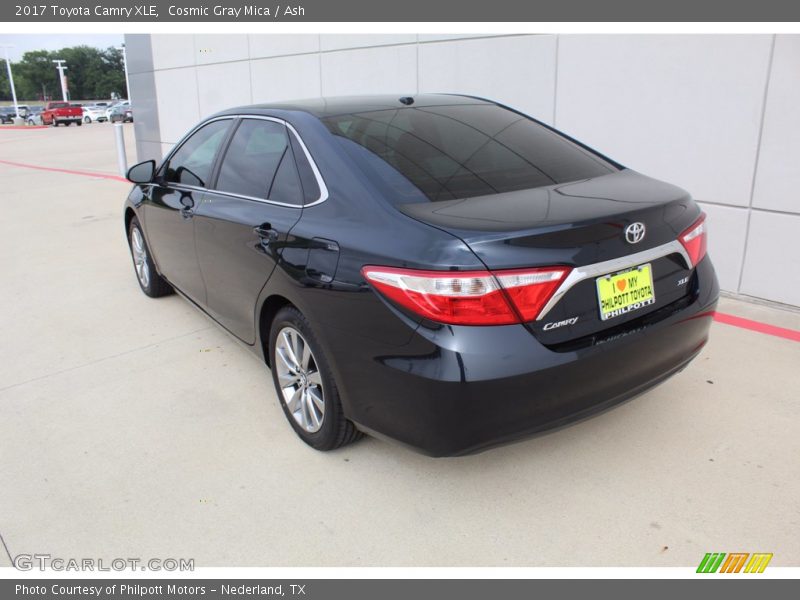 Cosmic Gray Mica / Ash 2017 Toyota Camry XLE