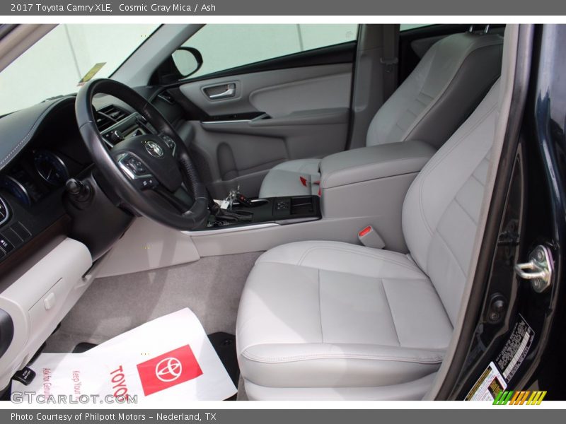 Cosmic Gray Mica / Ash 2017 Toyota Camry XLE