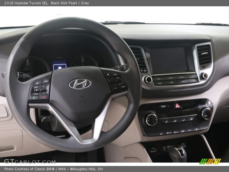 Dashboard of 2018 Tucson SEL