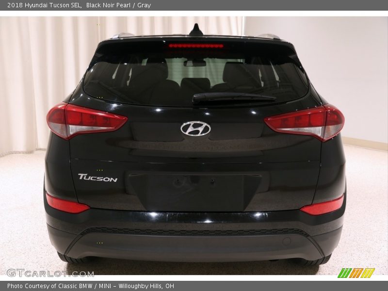 Black Noir Pearl / Gray 2018 Hyundai Tucson SEL