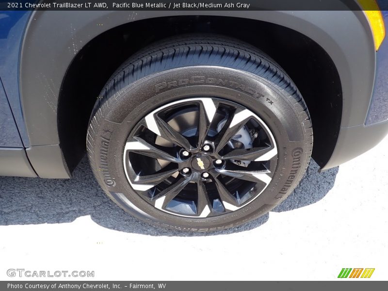 Pacific Blue Metallic / Jet Black/Medium Ash Gray 2021 Chevrolet TrailBlazer LT AWD