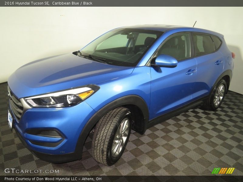 Caribbean Blue / Black 2016 Hyundai Tucson SE