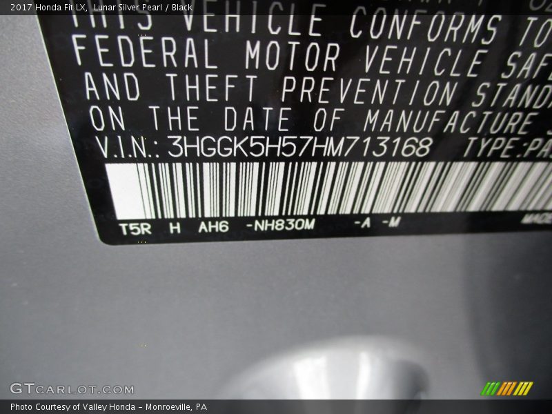 Lunar Silver Pearl / Black 2017 Honda Fit LX