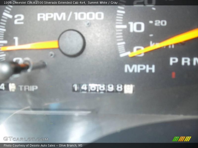 Summit White / Gray 1998 Chevrolet C/K K1500 Silverado Extended Cab 4x4