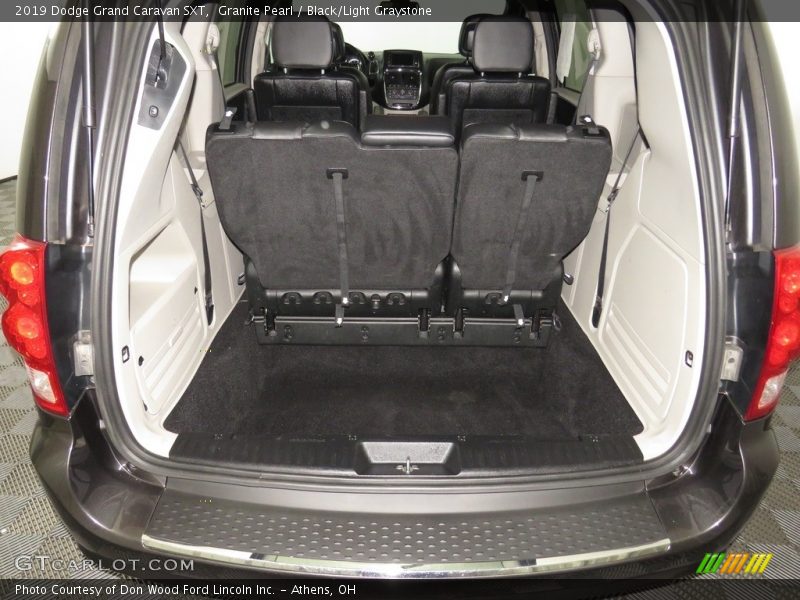 Granite Pearl / Black/Light Graystone 2019 Dodge Grand Caravan SXT
