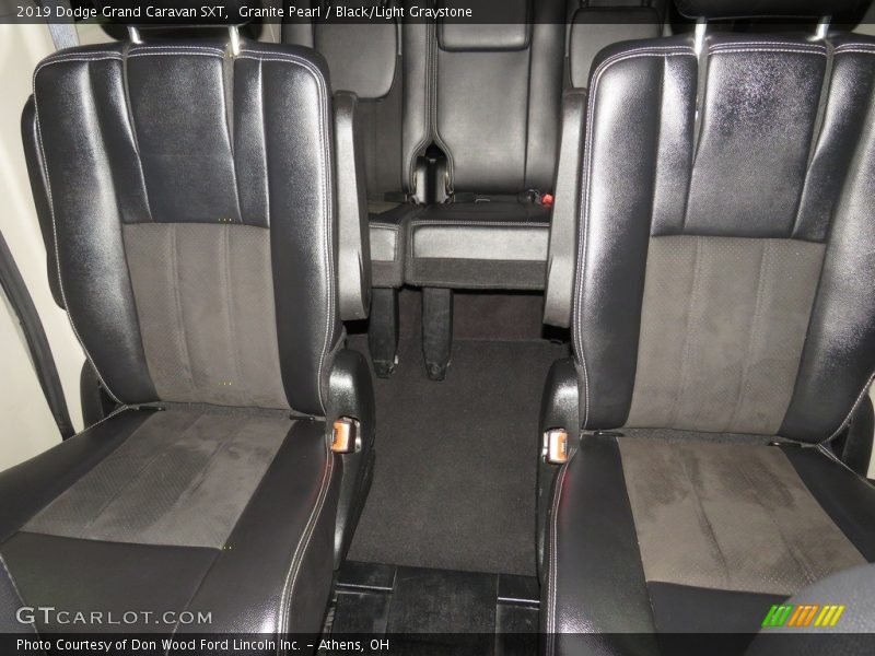 Granite Pearl / Black/Light Graystone 2019 Dodge Grand Caravan SXT