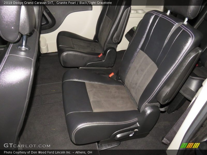 Granite Pearl / Black/Light Graystone 2019 Dodge Grand Caravan SXT