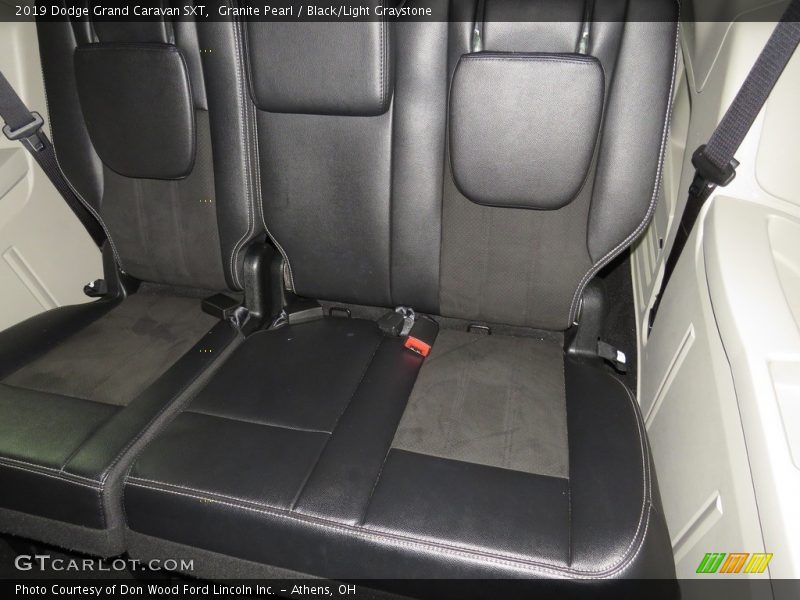 Granite Pearl / Black/Light Graystone 2019 Dodge Grand Caravan SXT