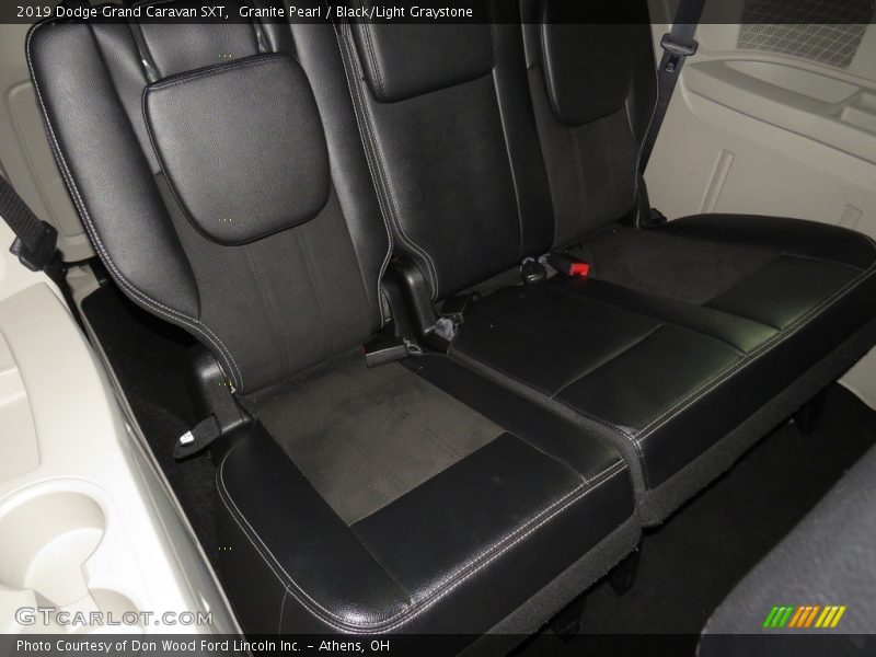 Granite Pearl / Black/Light Graystone 2019 Dodge Grand Caravan SXT