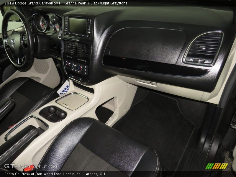 Granite Pearl / Black/Light Graystone 2019 Dodge Grand Caravan SXT