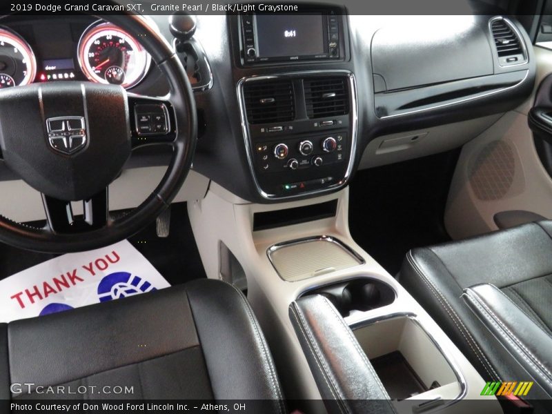 Granite Pearl / Black/Light Graystone 2019 Dodge Grand Caravan SXT