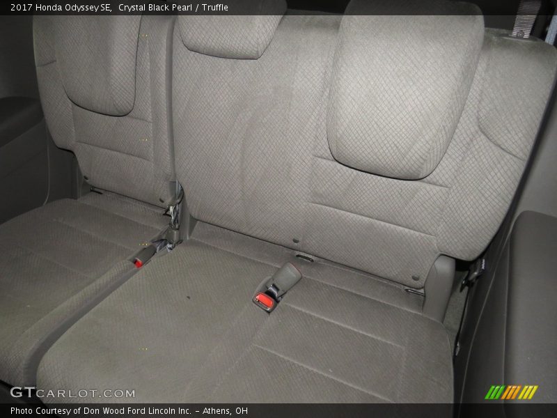 Crystal Black Pearl / Truffle 2017 Honda Odyssey SE