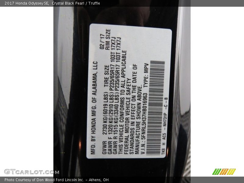 Crystal Black Pearl / Truffle 2017 Honda Odyssey SE