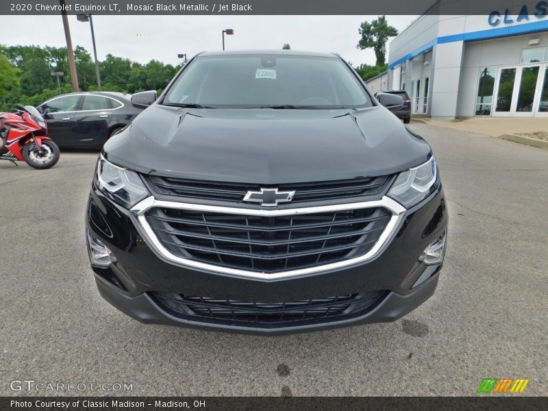 Mosaic Black Metallic / Jet Black 2020 Chevrolet Equinox LT