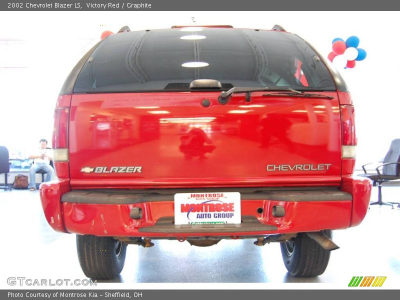 Victory Red / Graphite 2002 Chevrolet Blazer LS