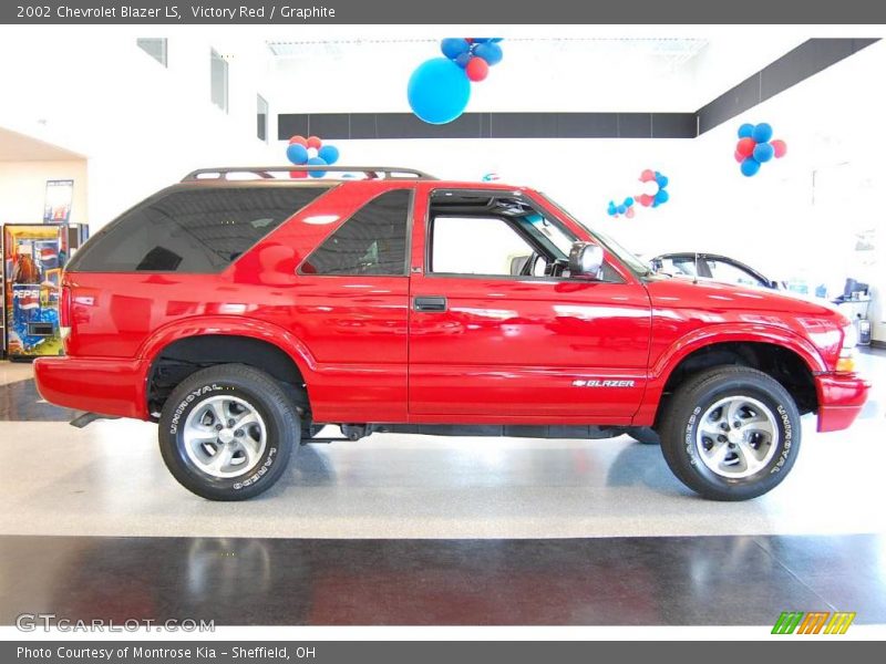 Victory Red / Graphite 2002 Chevrolet Blazer LS