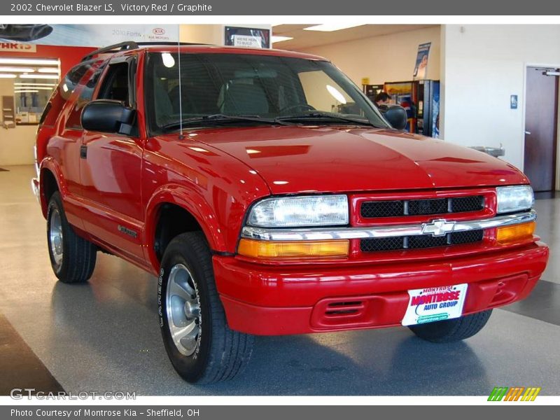 Victory Red / Graphite 2002 Chevrolet Blazer LS