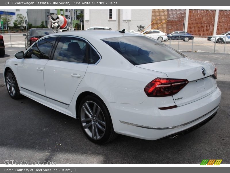 Pure White / Cornsilk Beige 2017 Volkswagen Passat R-Line Sedan