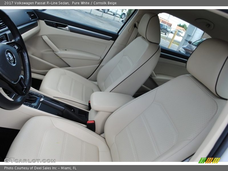Pure White / Cornsilk Beige 2017 Volkswagen Passat R-Line Sedan