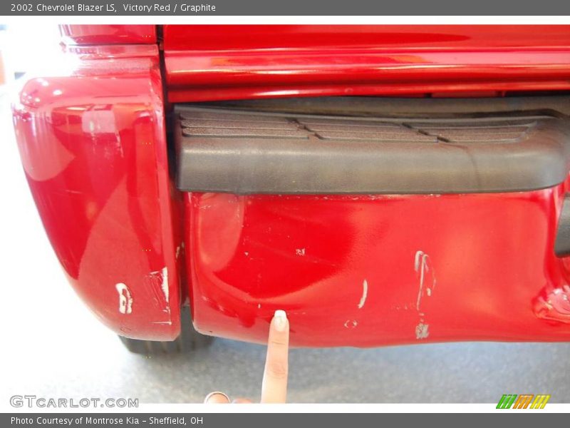 Victory Red / Graphite 2002 Chevrolet Blazer LS