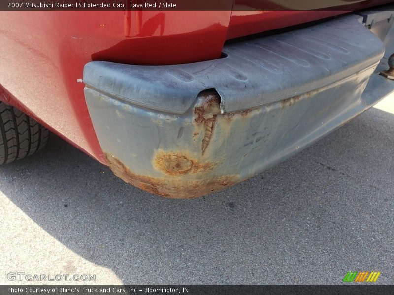 Lava Red / Slate 2007 Mitsubishi Raider LS Extended Cab